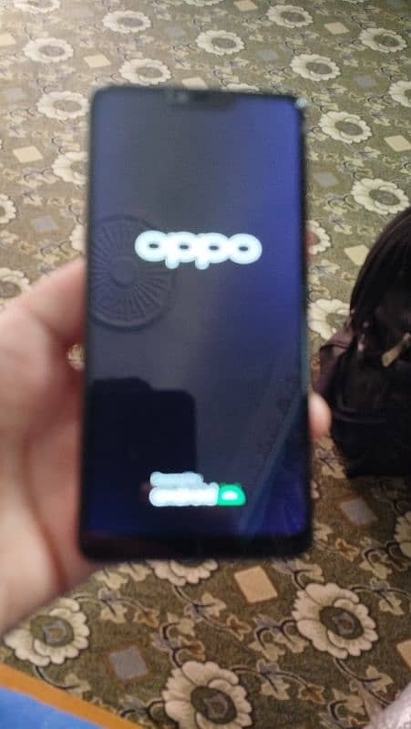 oppo F7 1