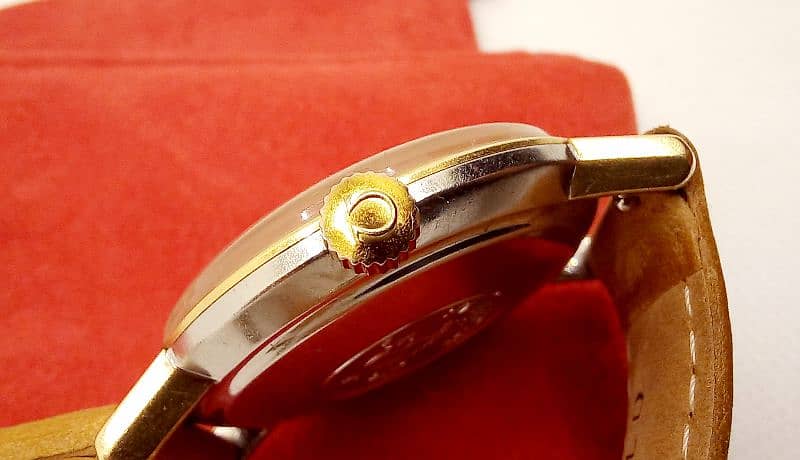 Omega 14 karat Yellow Gold Semaster Deville Manual Winding Swiss Made 5