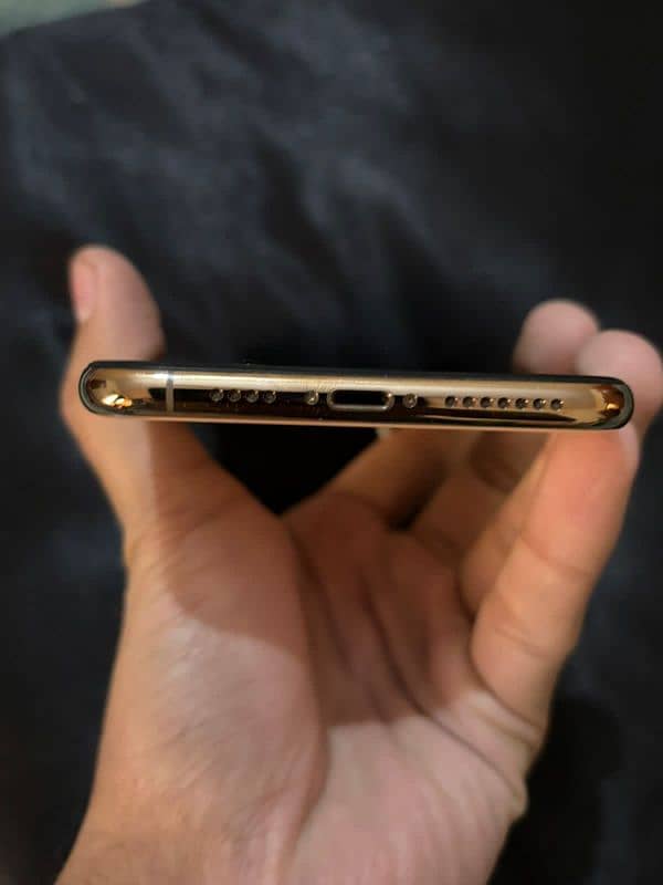 Iphone Xs Max Non PTA 256 Gb battery health 89 true tone Active 3