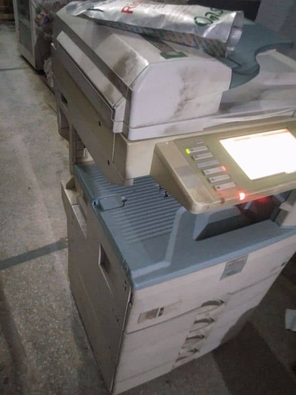 Photo Copy machine Richo 3351.    and Richo 3353 Tow machine sale 1