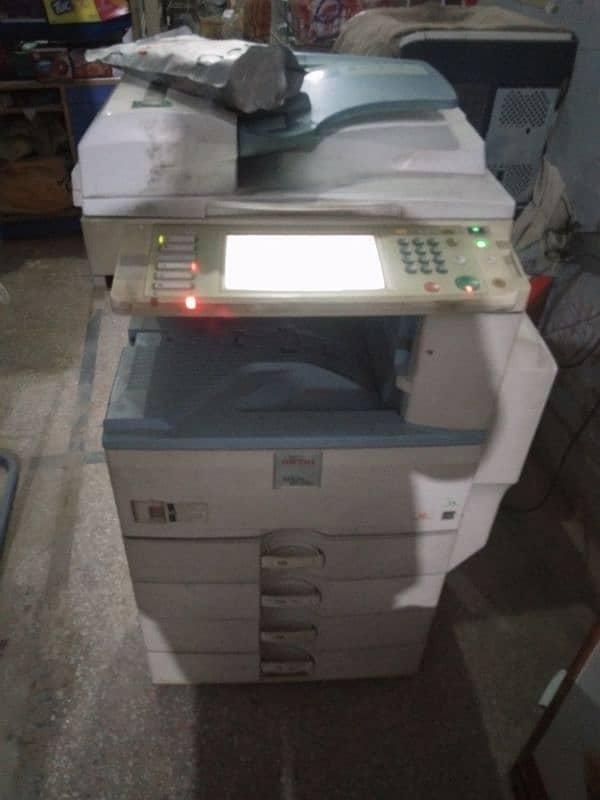 Photo Copy machine Richo 3351.    and Richo 3353 Tow machine sale 2