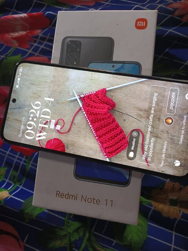 redmi note 11 mobile with box original charger. no open no repair 10