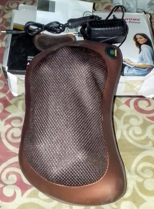 Electric Massage Pillow, Magnetic Therapy in Brand New Condition. 1