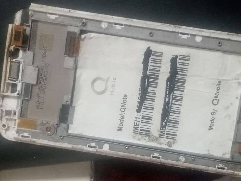 lCD ORGINAL HAI OKE H. T. C M8. Q NOTE 1 . IPHONE PED. . . NOKIA. . . . ALCATEL 13