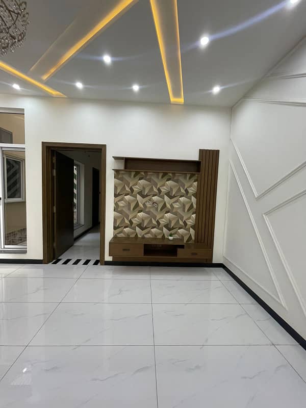 5 Maral Brand New Luxury House For Sale In Eden Executive 208 Chak Road FSD 7