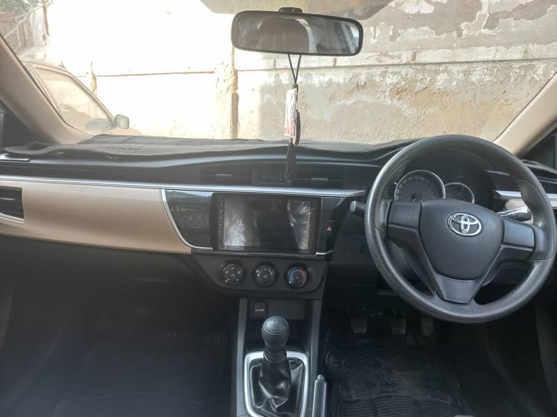 Toyota Corolla XLI 2015 7