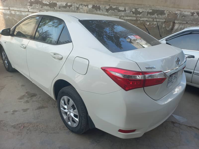 Toyota Corolla XLI 2015 15