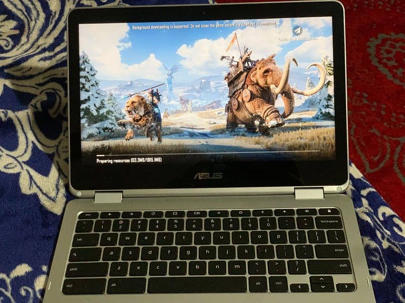 Asus chromebook M3 9th gen 8gb ddr4 ram 32gb ssd  360 Rotate touch 0