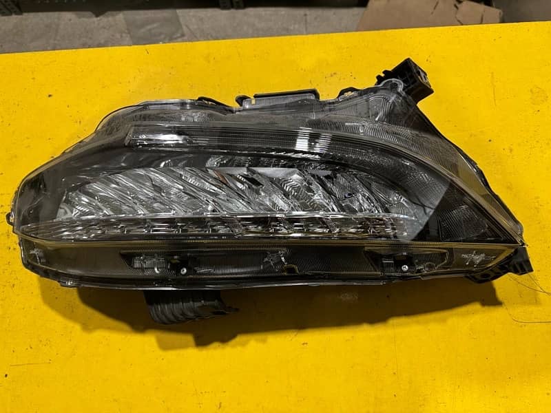 Honda civic led headlights original new condition 2