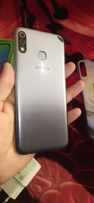 infinix hot 8 light 03054803638 1