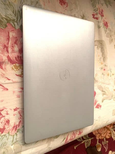 Dell 10th generation core i5 16GbRom 1