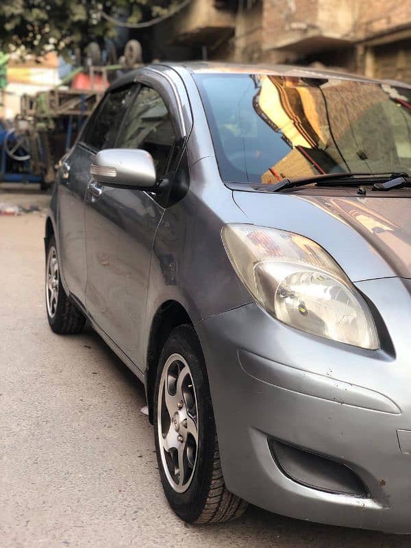 Toyota Vitz 2014 14