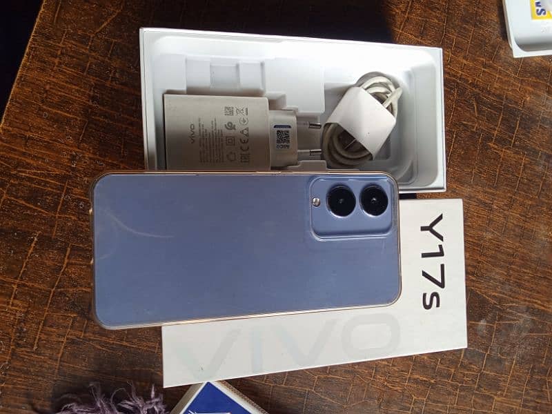 vivo y17s 6/128 all okay set he with box and charger 03288111611 0