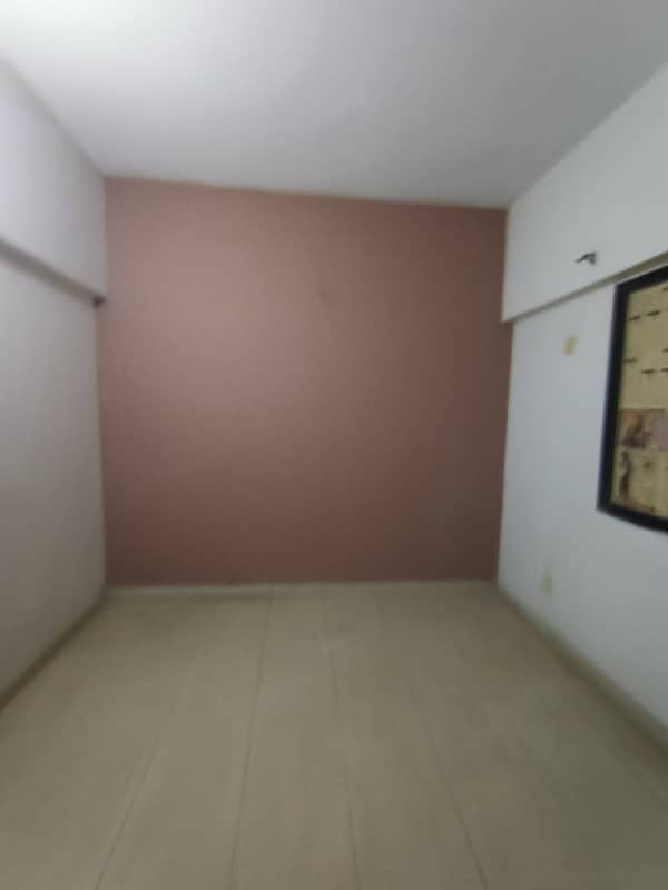 2 Bed Lounge Flat Available For Sale 1