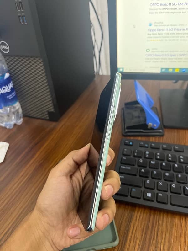 OPPO Reno 11 5G 3