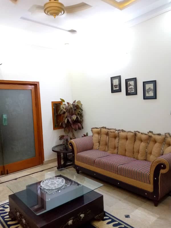 10 Marla House Available For Sale In Wapda Town Phase 1 Block H4 17