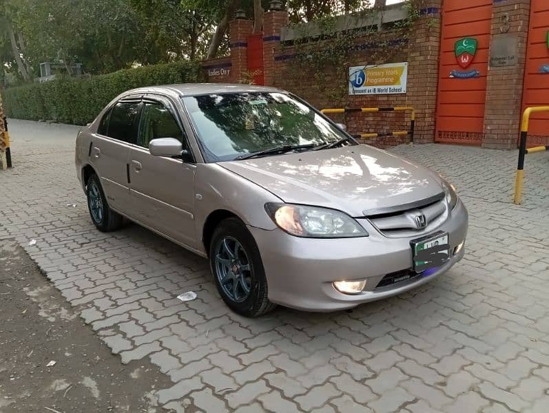 Honda Civic Prosmetic 2005 4