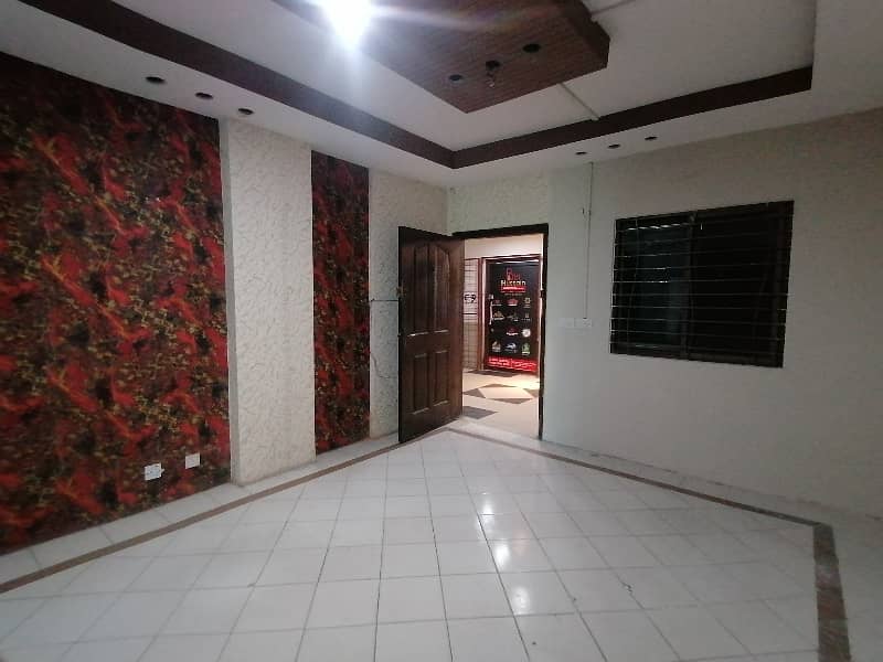 Centrally Located Office In Gulberg 3 Is Available For rent 13