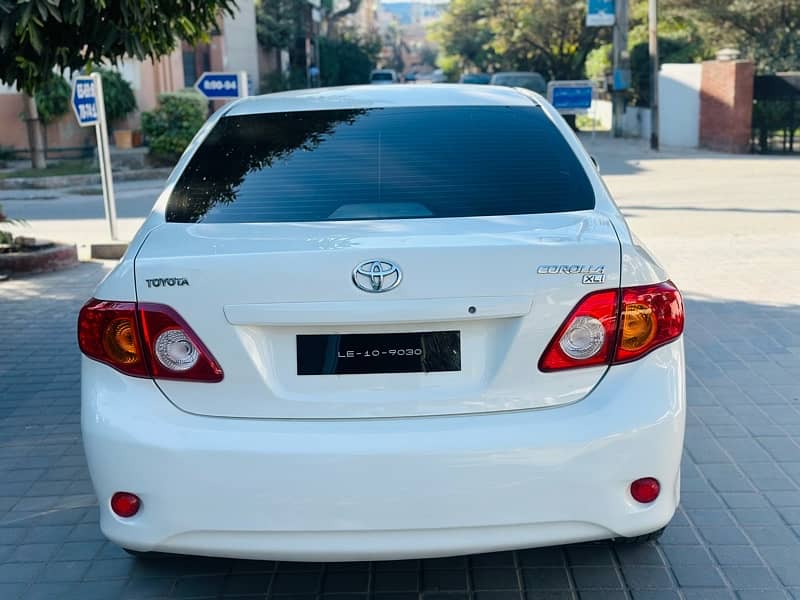 Toyota Corolla XLI 2010 4