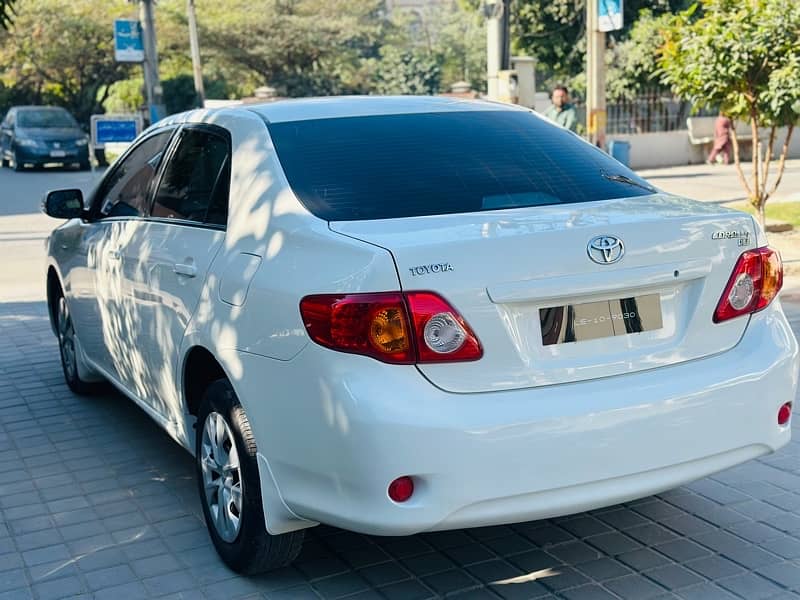 Toyota Corolla XLI 2010 5