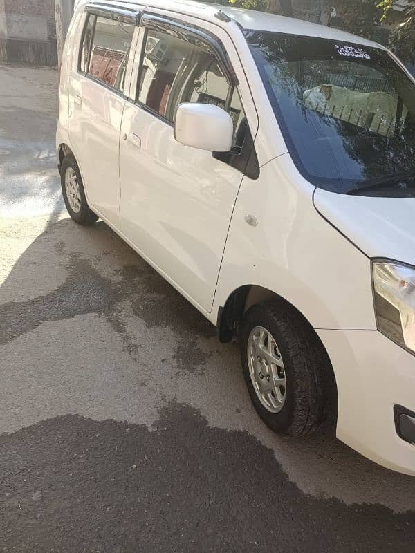 Suzuki Wagon R 2019 12