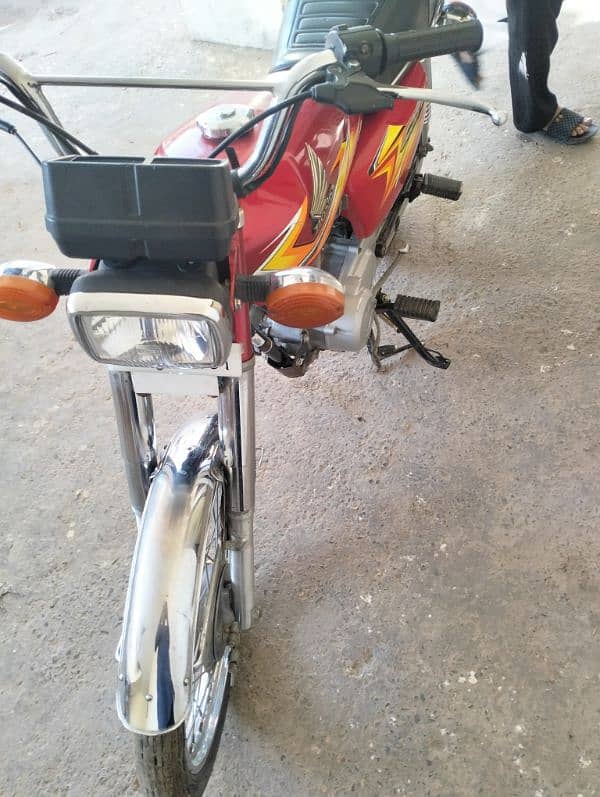 Honda 125 Modle 2021 urgent sale total genion 3