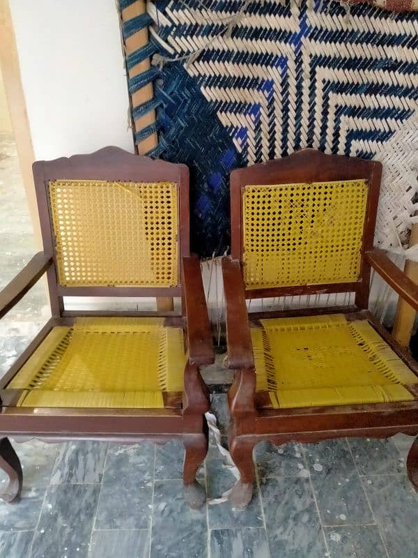 Pair of Wood Chairs in good condition 0