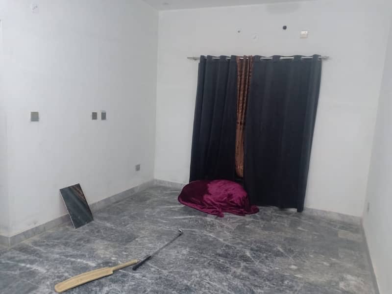 Prime Location 15 Marla Upper Portion For rent In Rs. 45000 Only 1