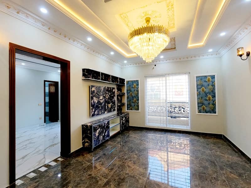 Brand New 6 Marla House Available In Marghzar Officers Colony For sale 32