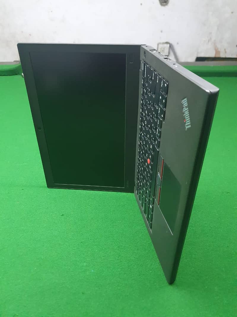 Lenovo X270 1