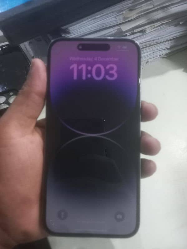 i phone 14 pro max 0