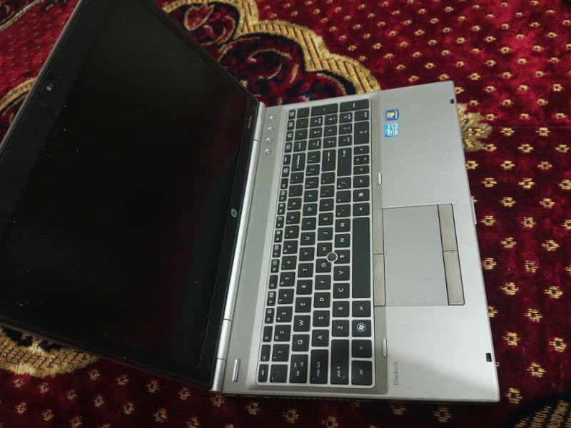 hp elite book laptop core i5 2nd generation 3