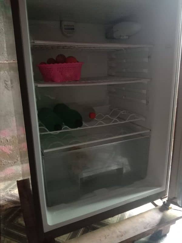 Haier fridge 4