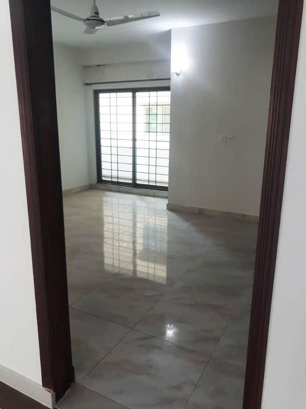 10 Marla 3 Bedrooms Apartment Available For Rent In Sector F Askari 10 Lahore Cantt 17