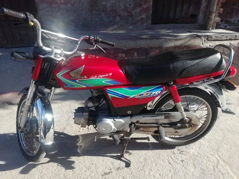 Honda CD 70 Good condition FSD nomber 0321 7376613 0