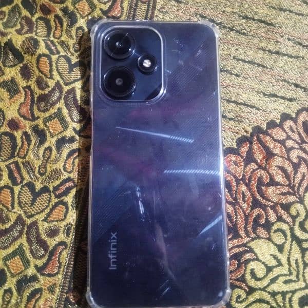 Infinix Hot 30 play with box charger Sath 4+4/64 1