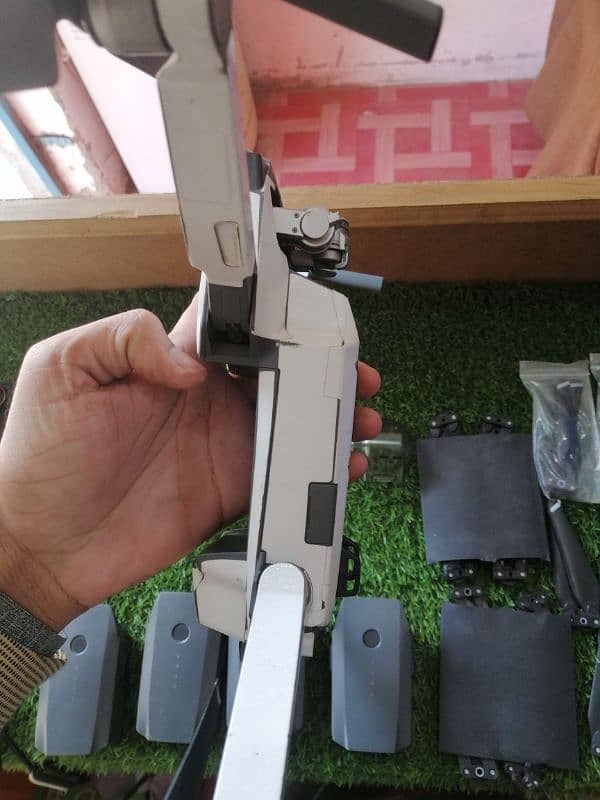 Dji Mavic pro combo with 4 battery urgent sale 5