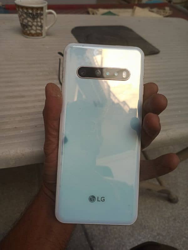 LG v60 8