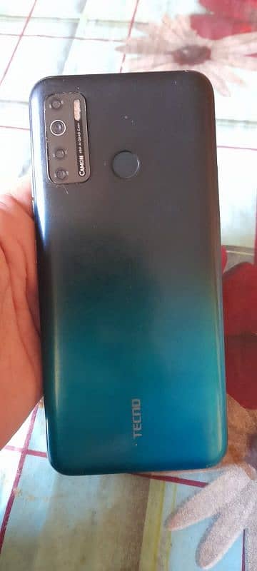 tecno spark 5 pro 4/64 1