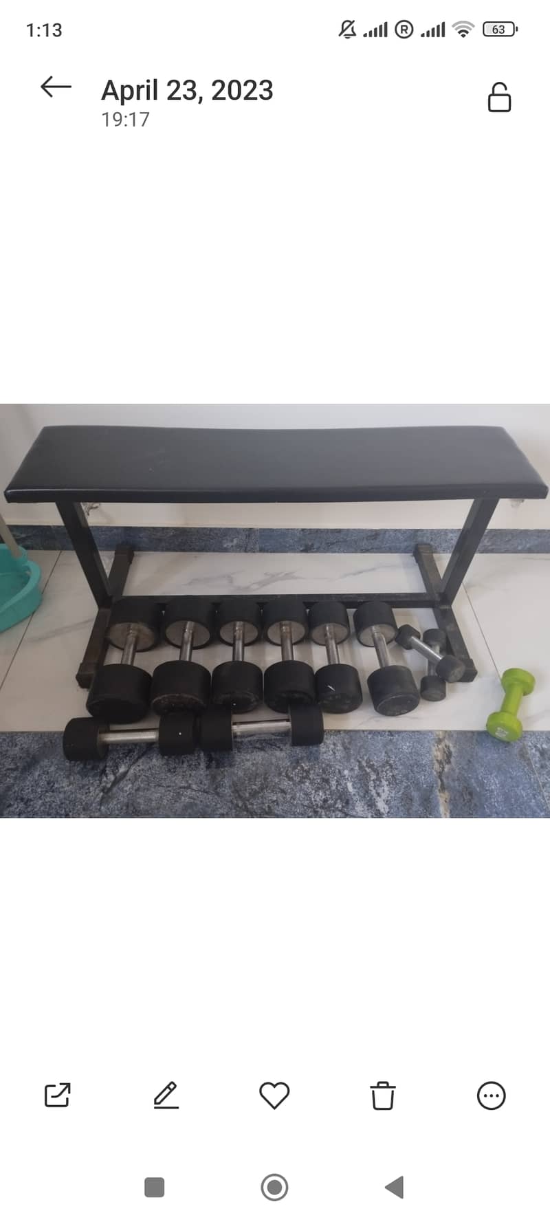 Bench with dumbbells 1