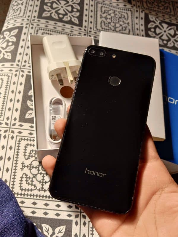 honor 9lite 6gb128gb for sale 03394937603 8