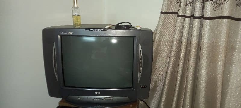 26 inch LG TV 0