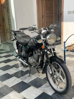 Suzuki GS 150 SE