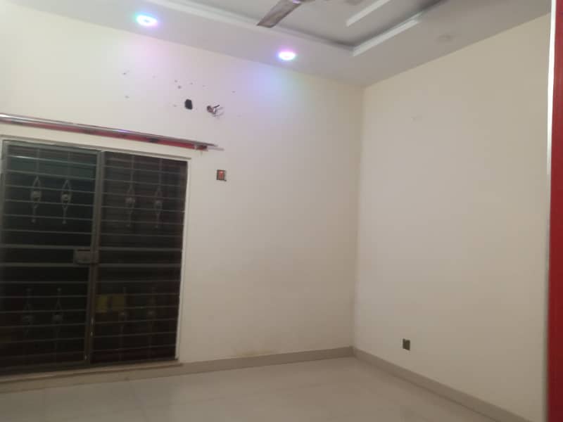 5 MARLA UPPER PORTION FOR RENT 6