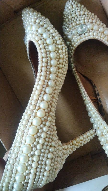 Hand work on heels with pearls 2