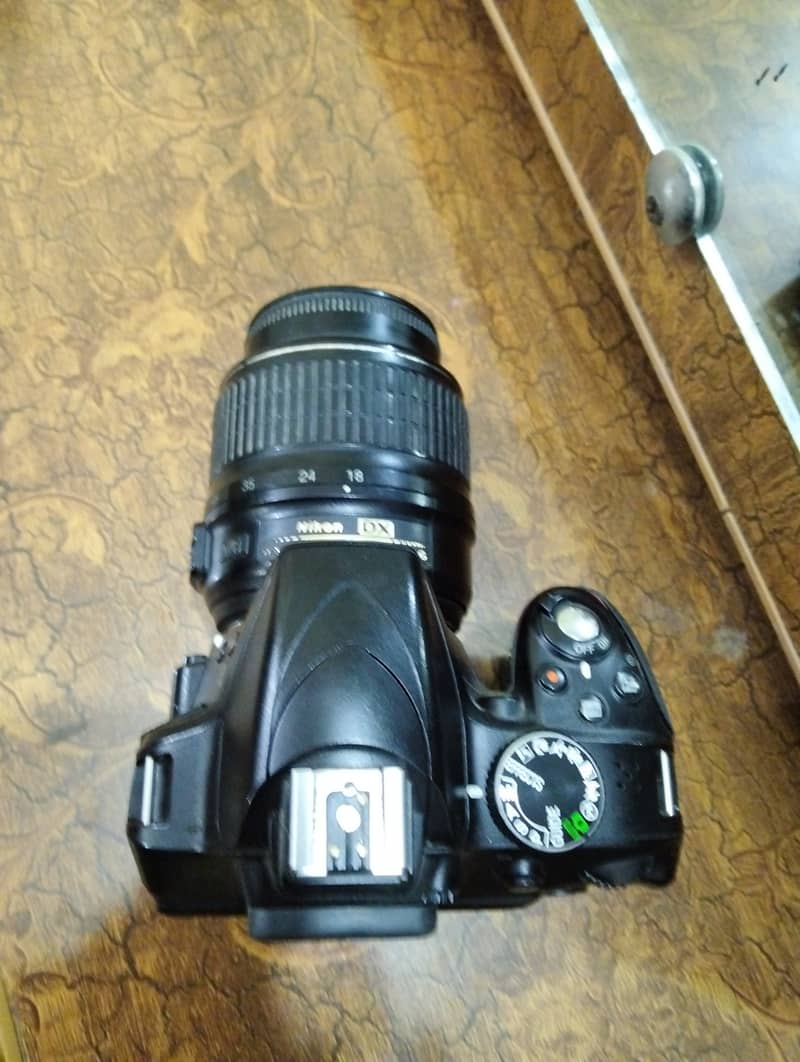 Nikon D3300 with kit lens 5