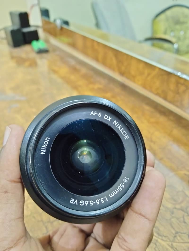 Nikon D3300 with kit lens 8