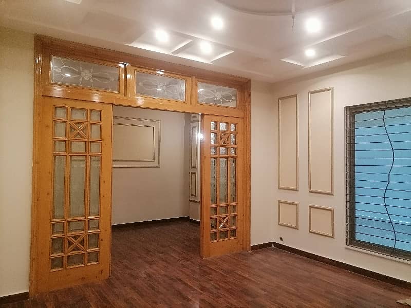 26 Marla House For Sale In Eden Gardens 5