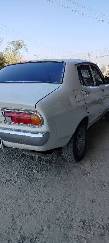 Nissan 120 Y 1973 6