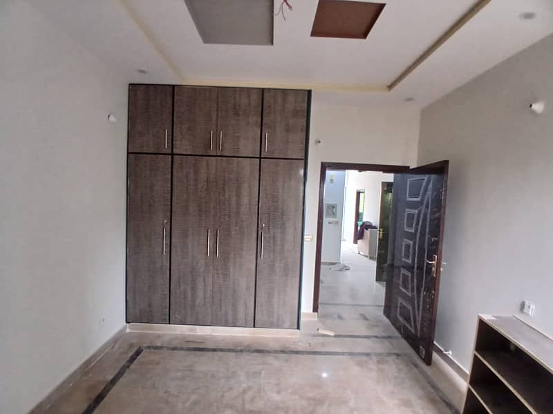 Gulberg upper portion 2 bed 2 baths tv launch 0